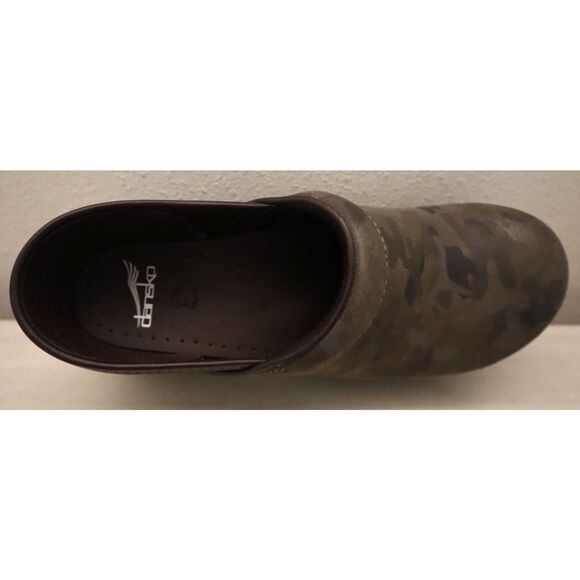 Dansko 106-989878 Women's Sz 9.5-10M Professional Camo Suede Nursing Clogs - Picture 6 of 16